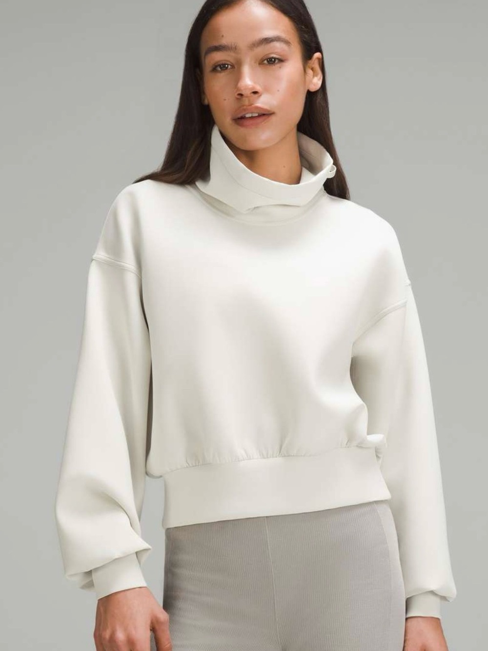 Lululemon Full Flourish Pullover- Bone